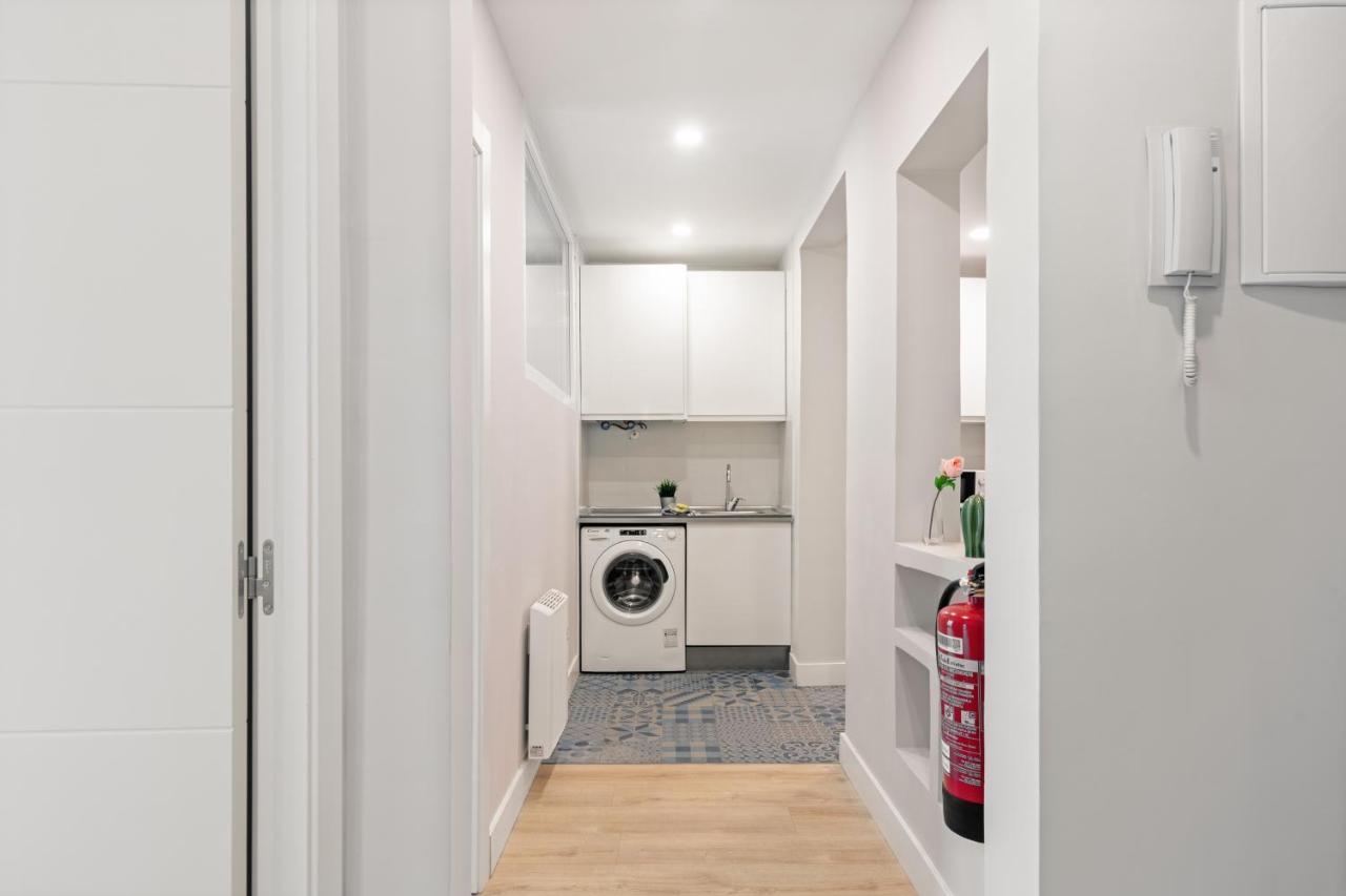 2 Bedrooms 1 Bathroom Furnished - Las Letras - Bright - Mintystay Madrid Dış mekan fotoğraf