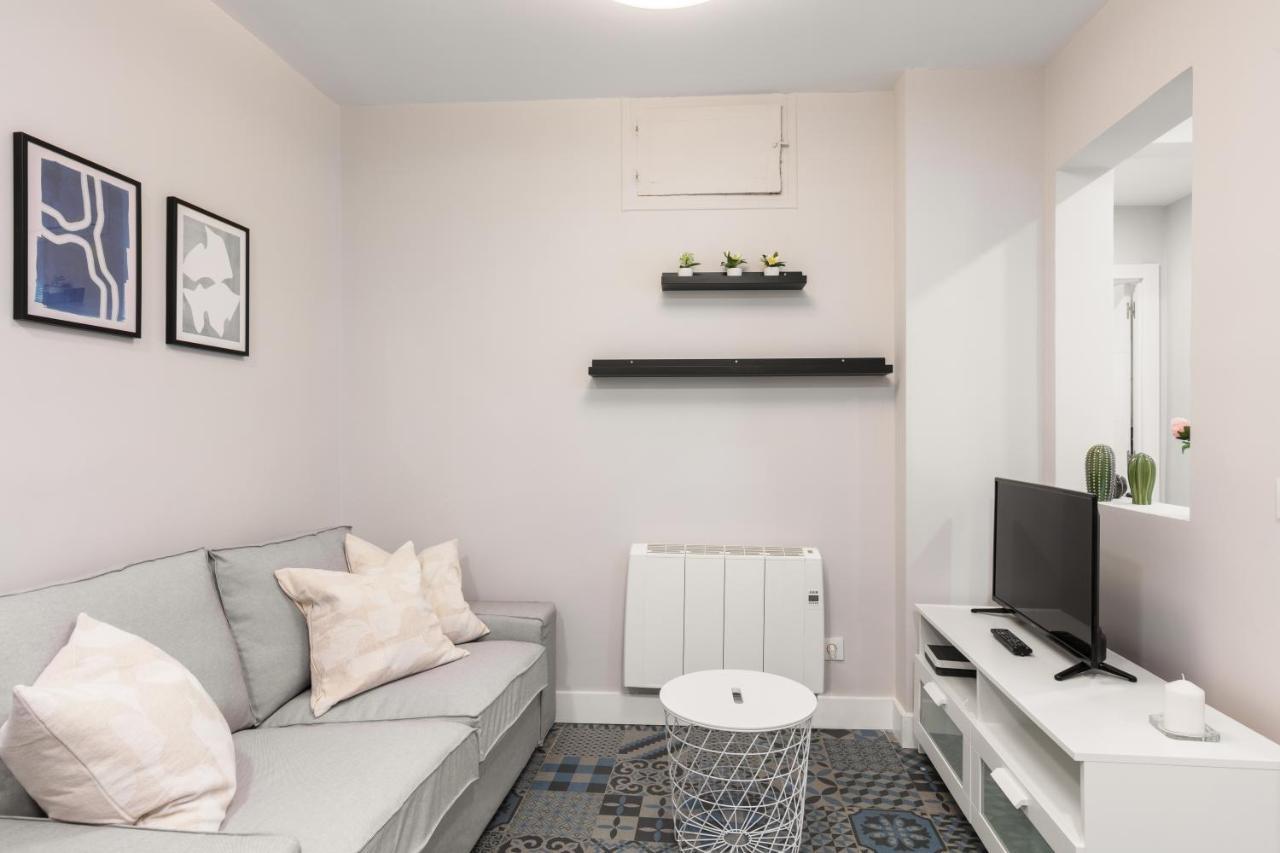 2 Bedrooms 1 Bathroom Furnished - Las Letras - Bright - Mintystay Madrid Dış mekan fotoğraf