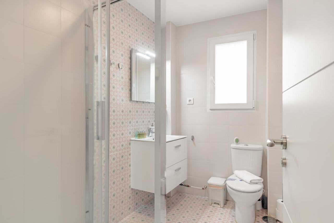 2 Bedrooms 1 Bathroom Furnished - Las Letras - Bright - Mintystay Madrid Dış mekan fotoğraf