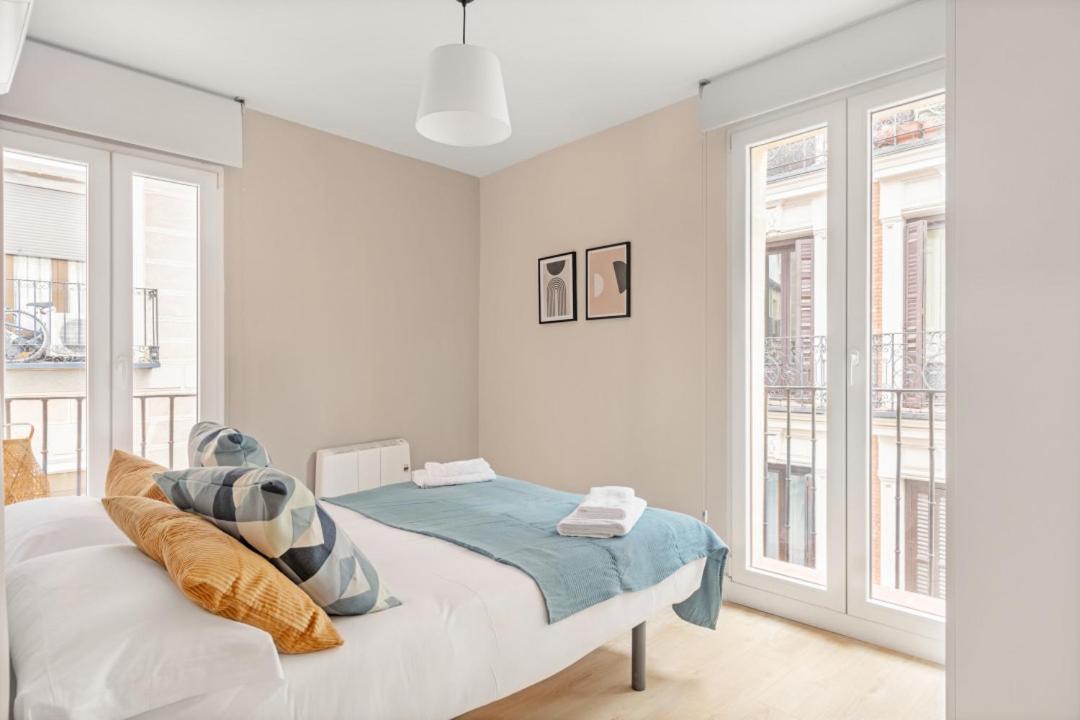 2 Bedrooms 1 Bathroom Furnished - Las Letras - Bright - Mintystay Madrid Dış mekan fotoğraf